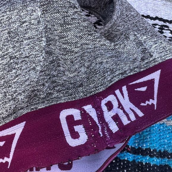 NWOT grey GymShark sports bra - Picture 7 of 9
